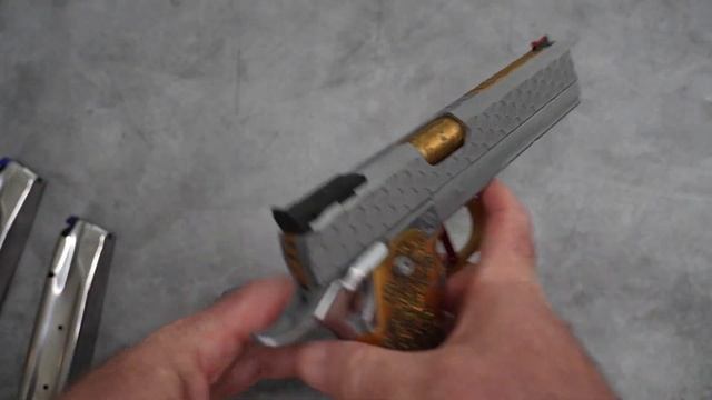Infinity 2011 "Iron Man" Unboxing / Table Top Gun Review смотреть онлайн
