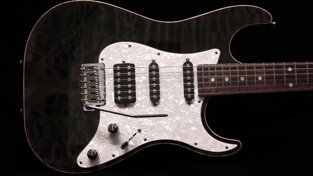 Custom Shop Sunset Custom Model HSS Shown смотреть онлайн