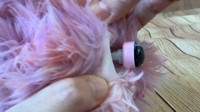 Creepy or Cute? Spin master What the Fluff Fur Fluffs Interactive Pet смотреть онлайн