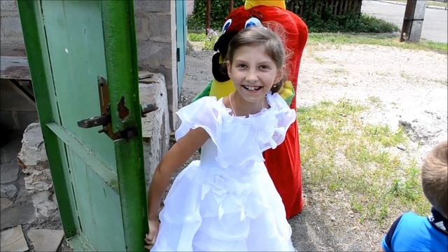 Сюрприз для сестры на День Рождение)))Милые сестренки смотреть онлайн