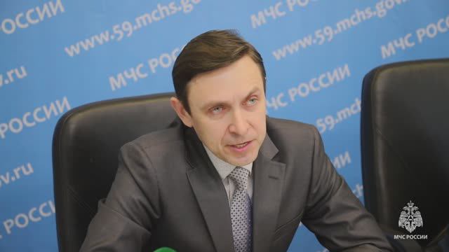 О складывающихся условиях в бассейнах рек - начальник Пермского ЦГМС Павел Смирнов смотреть онлайн