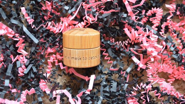 Коробочка Petit Vour / Сентябрь 2015 / Organic, Cruelty free, Vegan смотреть онлайн