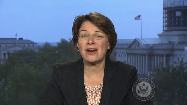 Senator Amy Klobuchar's Greetings to the LSA Conference 2016 смотреть онлайн