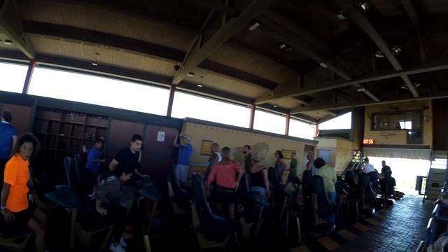 Порт Авентура - самый БЕЗУМНЫЙ парк развлечений и аттракционов в Испании под Салоу! Шамбала! смотреть онлайн