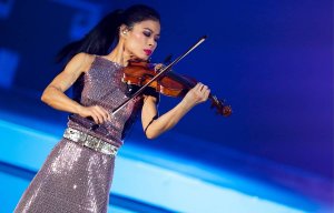 Ниагарский водопад и  Ванесса Мэй  Storm, Beethoven Sonata 17 in d minor, Op. 31 number 2