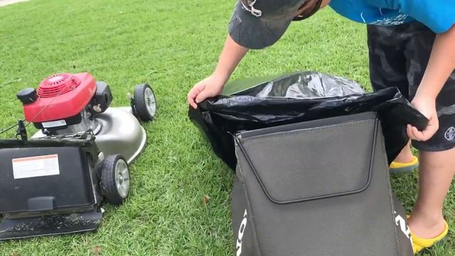 ? Как И Чем Косят Газоны ( траву ) В Америке смотреть онлайн