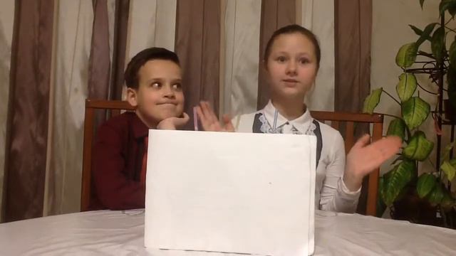 Выбери правильную трубочку, чтобы выжить! смотреть онлайн