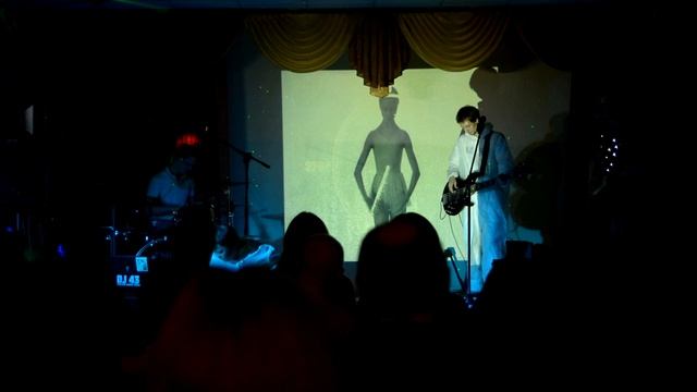 Гагарин Остался Голодный - День города (Live) смотреть онлайн