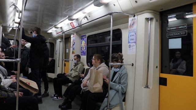 Поездка на поезде Русич в Казанском МЕТРО 12.04.2022 смотреть онлайн