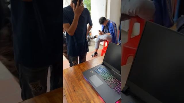 Unboxing ASUS ROG G713RM 1649$ 2022 AMD RYZEN 7 смотреть онлайн