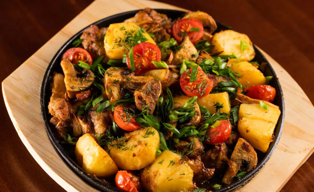 Вкусный обед (ужин) из доступных продуктов. Готовит узбечка, такого вы ещё не видели!.mp4 смотреть онлайн