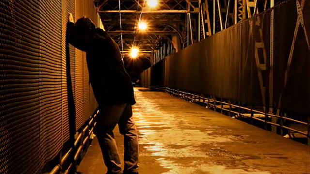 Steve Winwood - Talking Back to the Night смотреть онлайн