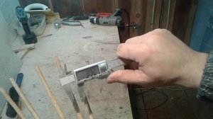 Шканты самый быстрый и простой способ. Делаем круглые палочки. How to make furniture dowels