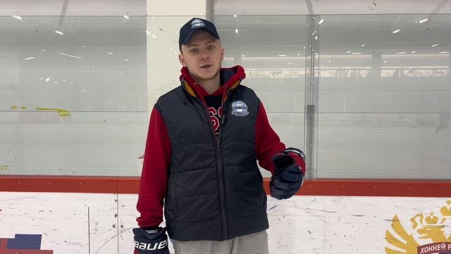 КАК ПРАВИЛЬНО ТОРМОЗИТЬ В ХОККЕЕ? Для начинающих хоккеистов! смотреть онлайн