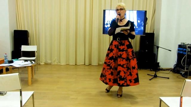 "МЫ БУДЕМ ВЕЧНО МОЛОДО ГЛЯДЕТЬСЯ В РЕКИ, КНИГИ,ЗЕРКАЛА..." смотреть онлайн