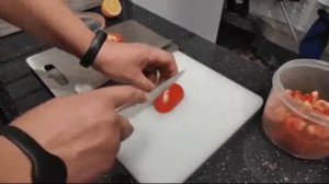 Разделочная доска из нержавейки. Тупит ли она ножи? Стоит ли покупать? Можно ли мыть нож... | #Обзо