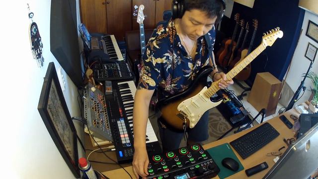 Boss RC-505 MK2 - Live Looping original song смотреть онлайн