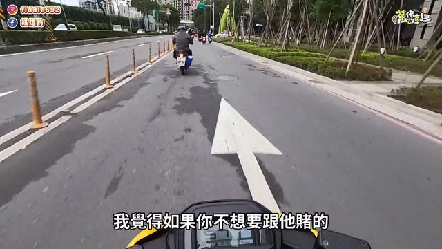 兩年沒發動過的萬佛～成了百萬廢鐵? #65 ft.BeelineMoto смотреть онлайн