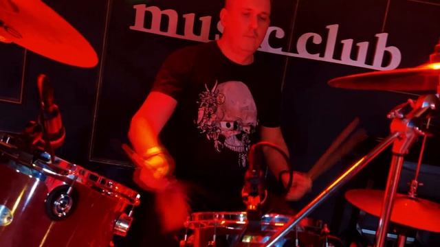 Киссер Денис - The Cranberries - Zombie смотреть онлайн