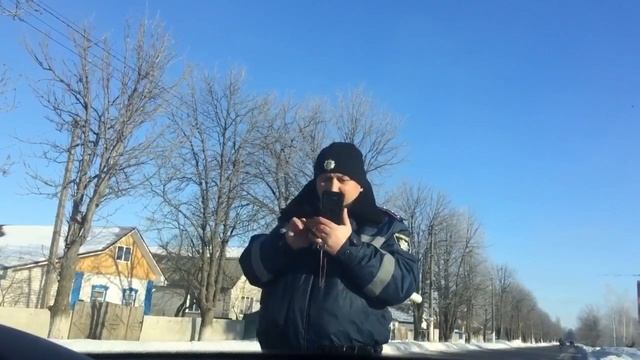 Гаишник и его план смотреть онлайн