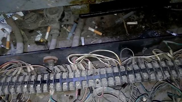 Поиск короткого замыкания, и замена линолеума смотреть онлайн