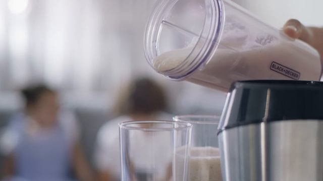 Quick Blending With BLACK+DECKER® This Ramadan смотреть онлайн