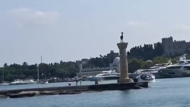 Mandraki Harbour-Rhodes смотреть онлайн