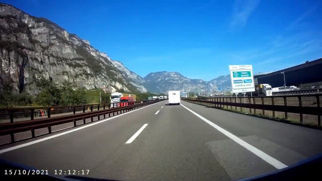 Владимир Шефер. Автор и исполнитель своих песен. *Дальнобойщик* . смотреть онлайн