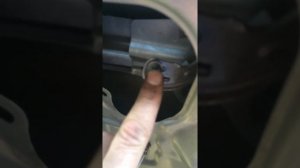 Регулировка сдвижной двери Toyota Noah azr 60