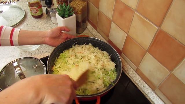 Тушеная капуста с уткой. Сытный обед для всей семьи смотреть онлайн