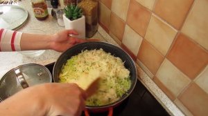 Тушеная капуста с уткой. Сытный обед для всей семьи