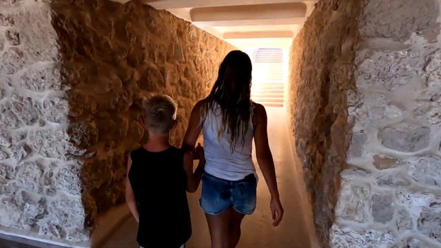 Альбатрос Цитадель эпизод # 10 Самый космический пляж. Едим, танцуем, отдыхаем на все 100% смотреть онлайн