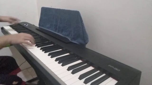 I tried to play the Guren no Yumiya Intro [Playing for fun only not a performance video] смотреть онлайн