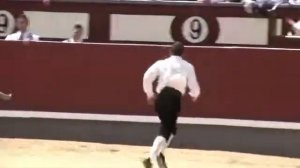 НАСТОЯЩАЯ КОРРИДА АРЕНА С БЫКАМИ