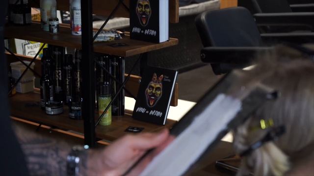 Уверенный начёс | Как строить эффект смотреть онлайн