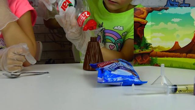 Извержение вулкана! Лава динозавры