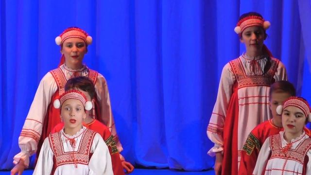 "Улица широкая" русская народная песня. Ансамбль "Русские узоры" смотреть онлайн