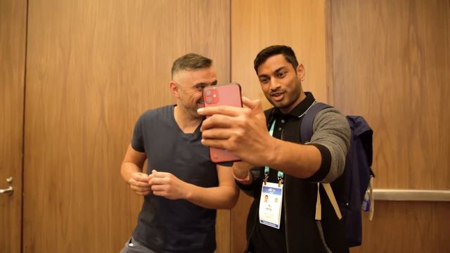 Start of a New Era | WeeklyVee 001 смотреть онлайн