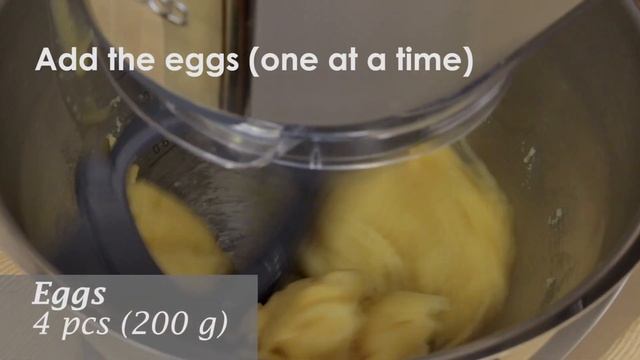 Fantastic Choux Pastry Roll With Fruit Caramel Cream