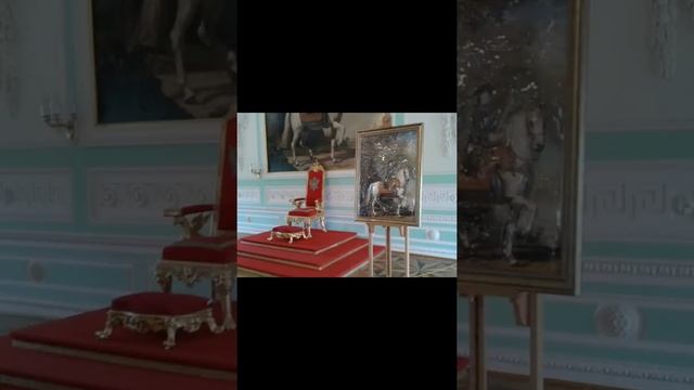 Большой Екатерининский дворец в Петергофе. Фотографии Большого петергофского дворца. смотреть онлайн