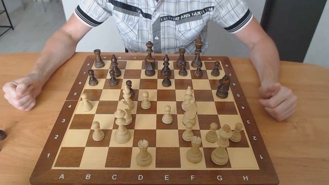 Ферзевый гамбит. Простой перевод фигур и маэстро поплыл! смотреть онлайн