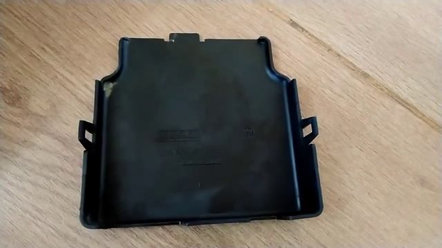 Крышка REYDEL F.C. 9614427880 PA66-GF30 1993 смотреть онлайн