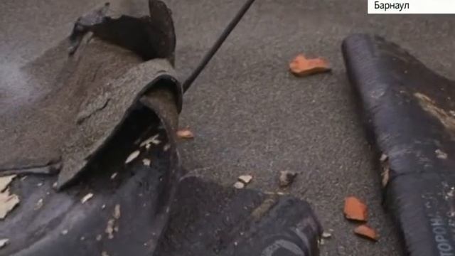 Козырек подъезда может рухнуть смотреть онлайн