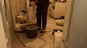 Заливка деревянного пола! один из способов. Наливной пол на доски! Для стиральной машинки!