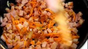 СУП с зеленым горошком и копченостями