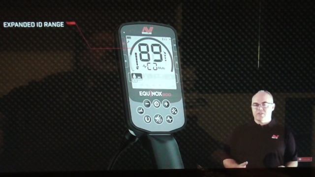MINELAB EQUINOX 700 E 900 Www.metaldetector24.com METAL DETECTOR NOVITA'! Preodina Ora Prezzi Buoni