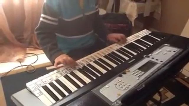 5 year old justin breaks down the keyboard solo he played i смотреть онлайн