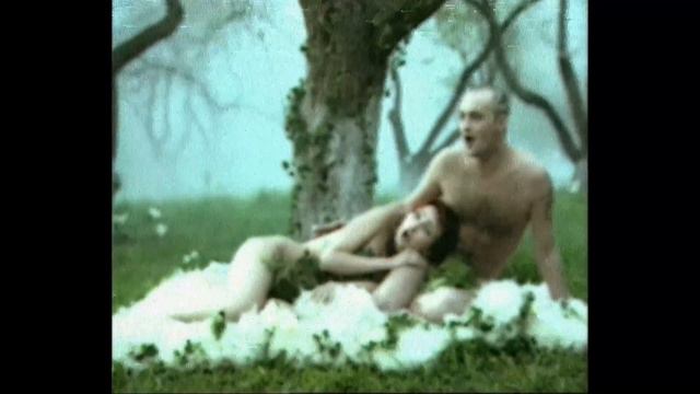 АДАМИЕВА - Белые ночи (Official Video) смотреть онлайн