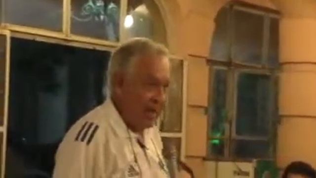 Cronista deportivo y editorialista Raul J. Nava смотреть онлайн