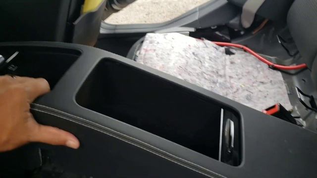 Center Console Removal On Mercedes CLS 63